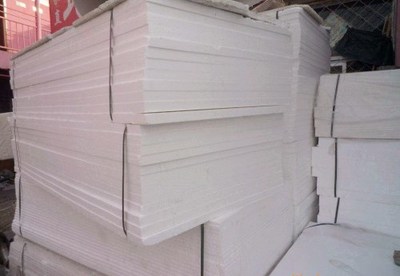 泡沫板與泡沫箱 價(jià)格、功能與應(yīng)用全解析